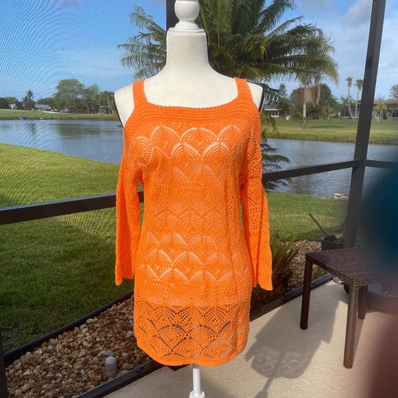 JEANNE PIERRE Tops - Jeanne Pierre Orange Crochet Top - SZ S